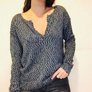 Athleta Women Weekender Knit V Neck Blue Sweater Small